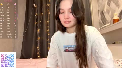 Kira online show from 12.21.25