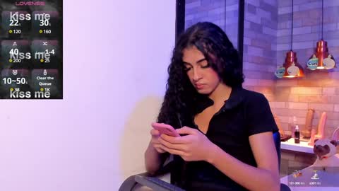 Snapshot of kassandraweked chatting on 12.02.24 Kassandra Weked online show from 12.02.24