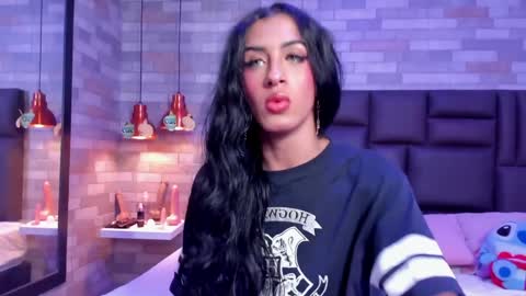 Snapshot of kassandraweked chatting on 12.11.24 Kassandra Weked online show from 12.11.24