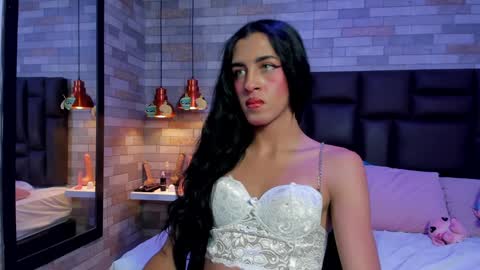 Snapshot of kassandraweked chatting on 12.13.24 Kassandra Weked online show from 12.13.24