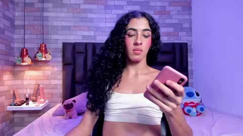 Snapshot of kassandraweked chatting on 12.20.24 Kassandra Weked online show from 12.20.24