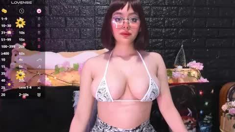 Snapshot of kasumi_jh chatting on 12.29.24 Kasumi online show from 12.29.24