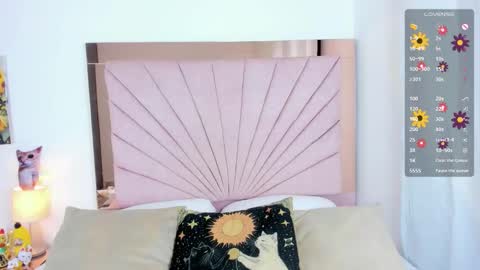 Snapshot of kasumi_jh chatting on 11.23.25 Kasumi online show from 11.23.25