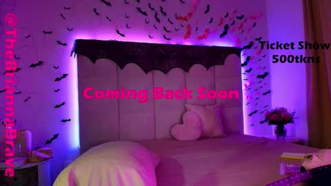 Snapshot of kat2025 chatting on 10.25.25 BriannaBrave online show from 10.25.25