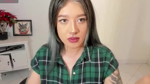 Alicia online show from 11.22.25