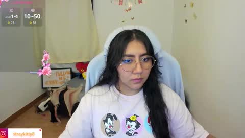 Snapshot of kat_ly_chan chatting on 10.15.25 Kat       online show from 10.15.25