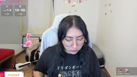 Kat       online show from 11.04.25