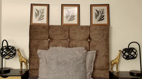 kat paradisse online show from 09.11.25