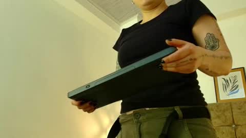 kat paradisse online show from 02.10.26