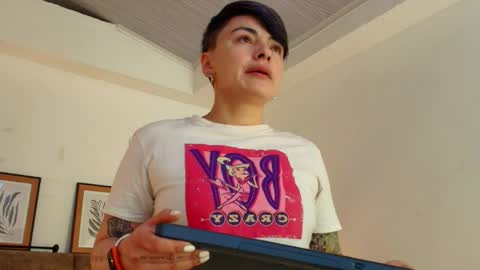 kat paradisse online show from 04.04.26