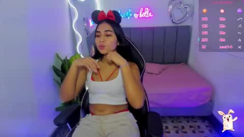 Snapshot of kataa_tay chatting on 11.27.25 kataa_tay online show from 11.27.25