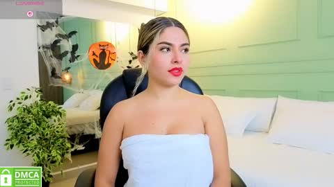 Kat online show from 10.28.25