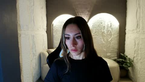 Katalina  online show from 04.19.26