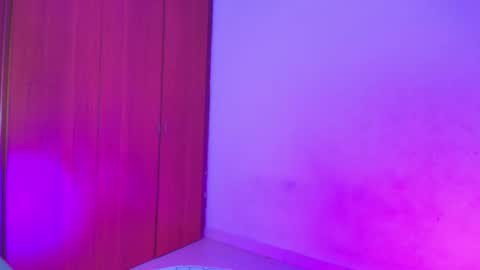 Snapshot of katalinaaswad chatting on 12.02.25 katalinaaswad online show from 12.02.25