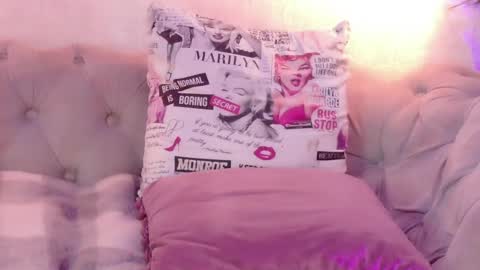 katalinalee_ online show from 03.31.26