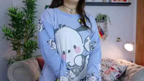 Snapshot of katalinalee_ chatting on 06.17.26 katalinalee_ online show from 06.17.26