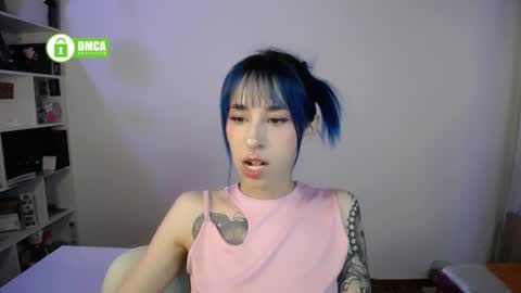 Snapshot of katara_a chatting on 05.28.26 Maca online show from 05.28.26