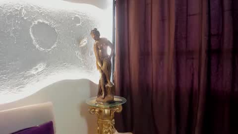 Kate online show from 11.17.25