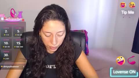 Snapshot of kate_arden chatting on 10.10.25 Carla Palmer online show from 10.10.25