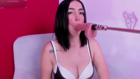 Kate  online show from 02.07.25