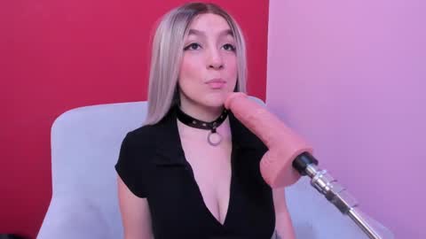 Kate  online show from 09.18.25