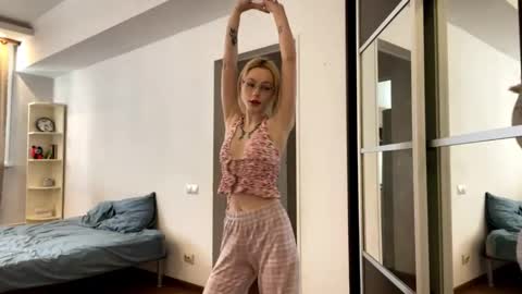 kate_mikki online show from 03.06.26