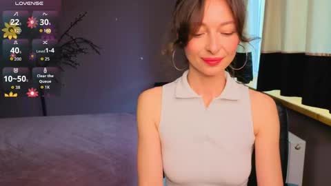 Snapshot of kate_millersi chatting on 06.04.26 Kare online show from 06.04.26