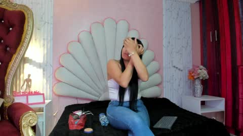 kate online show from 04.01.26