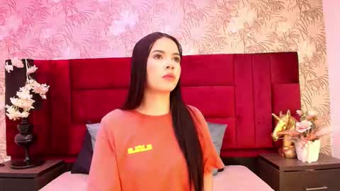 Kate online show from 11.25.25