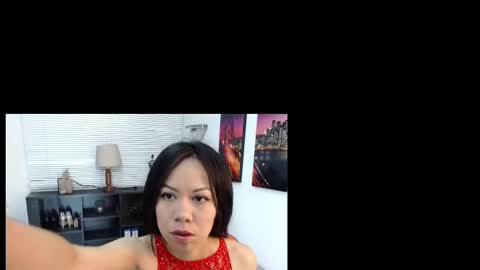 Snapshot of kate_owenns chatting on 02.11.25 Kate online show from 02.11.25