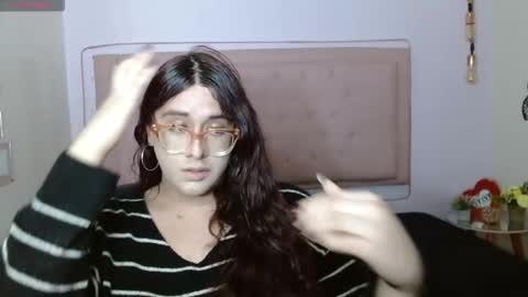 kate online show from 12.21.25