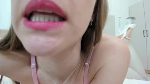 kate_redgar online show from 05.19.26