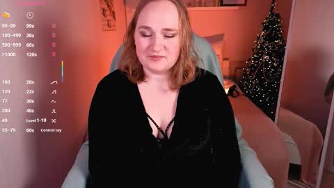 Snapshot of kate_rest chatting on 12.14.25 Kate Follow me dear online show from 12.14.25
