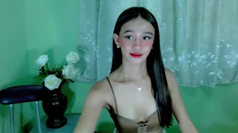 Snapshot of kate_romance chatting on 01.23.25 Kate online show from 01.23.25