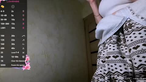 Kate online show from 12.22.24