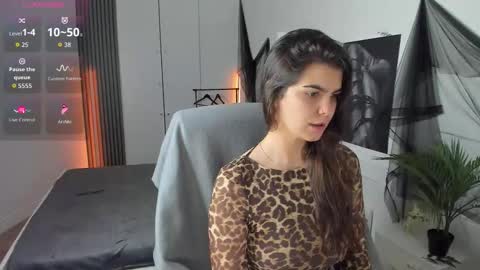 Kate online show from 10.06.25