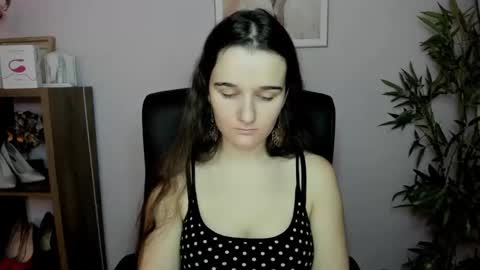 Snapshot of katedesire chatting on 01.19.25 Kate  online show from 01.19.25