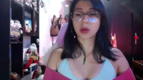 Snapshot of kateeen18 chatting on 03.25.26 Kateeen18 online show from 03.25.26