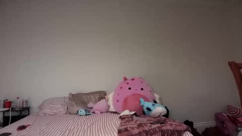 kateharperr online show from 09.10.25