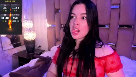 Kate  online show from 04.24.26