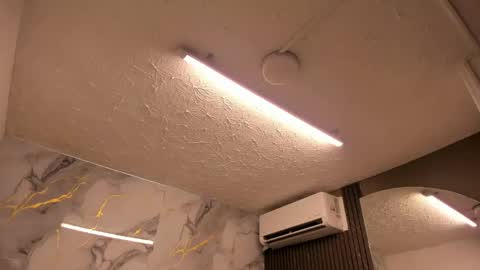 Im Katherine but call me Kate  online show from 04.20.26