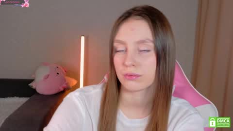 katenickson online show from 04.19.26