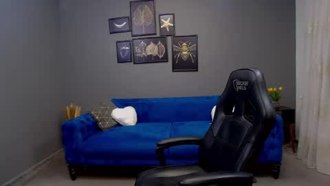 Kate online show from 02.04.25