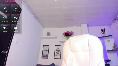 Katherin  online show from 04.25.26