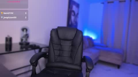 Snapshot of katherin_mons chatting on 02.13.25 KATHERIN MONS online show from 02.13.25