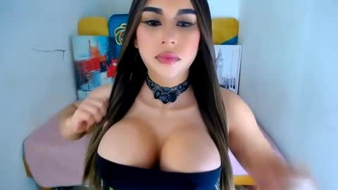 KATHERINE online show from 02.05.25