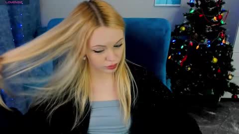 Snapshot of katherineepierce chatting on 01.11.26 Katherine online show from 01.11.26