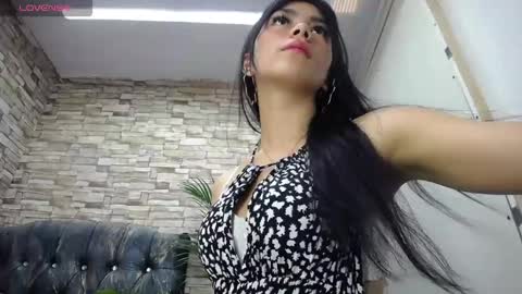 kathle_p online show from 02.03.25