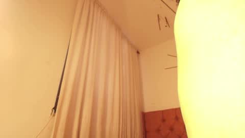 Katherine  online show from 12.18.25