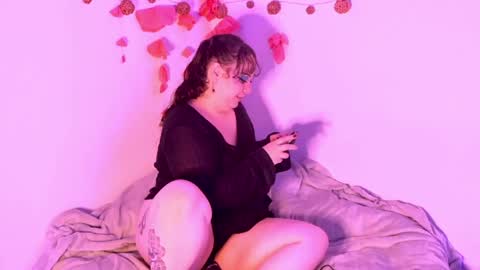 Snapshot of kathleencosmicvice chatting on 05.31.26 Kathleen online show from 05.31.26